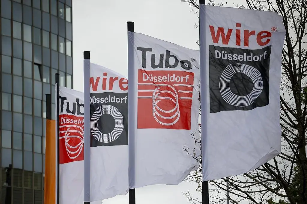 TUBE DUSSELDORF